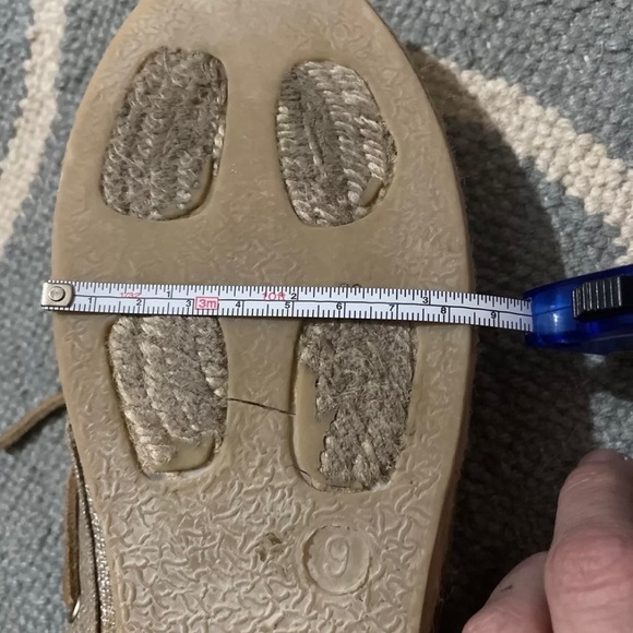 Tory burch metallic espadrille (boating) shoes sz 9 (fits me though & im a 8.5) - Picture 8 of 8